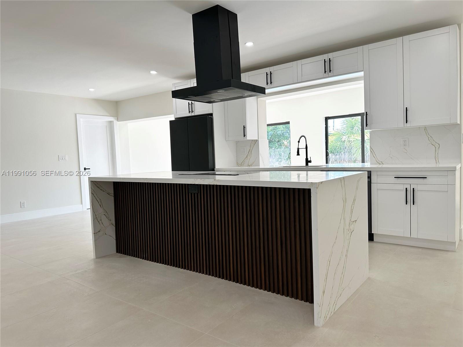 1240 S Cypress Rd Pompano Beach, FL 33060