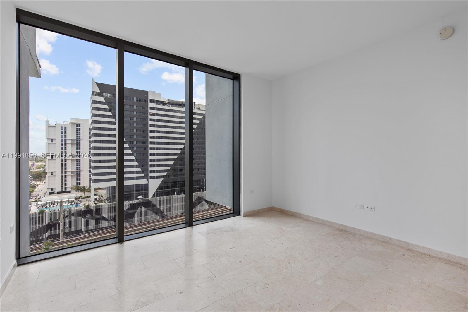 88 SW 7th St #904 Miami, FL 33130