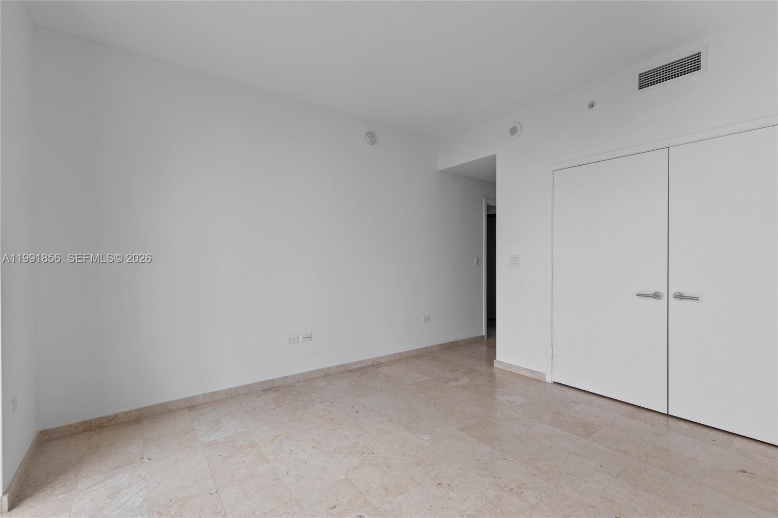 88 SW 7th St #904 Miami, FL 33130