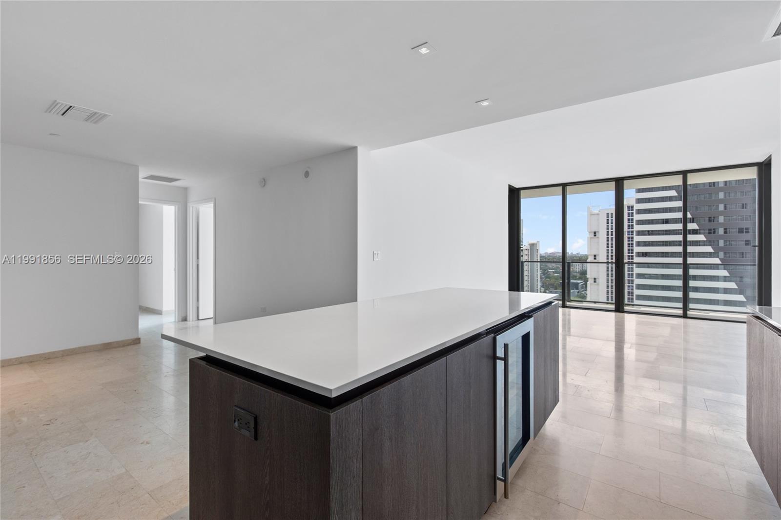 88 SW 7th St #904 Miami, FL 33130