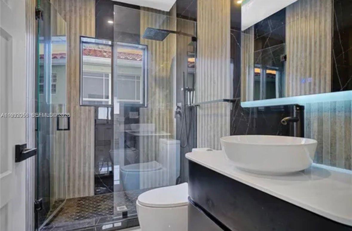 111 NW 46th St Miami, FL 33127