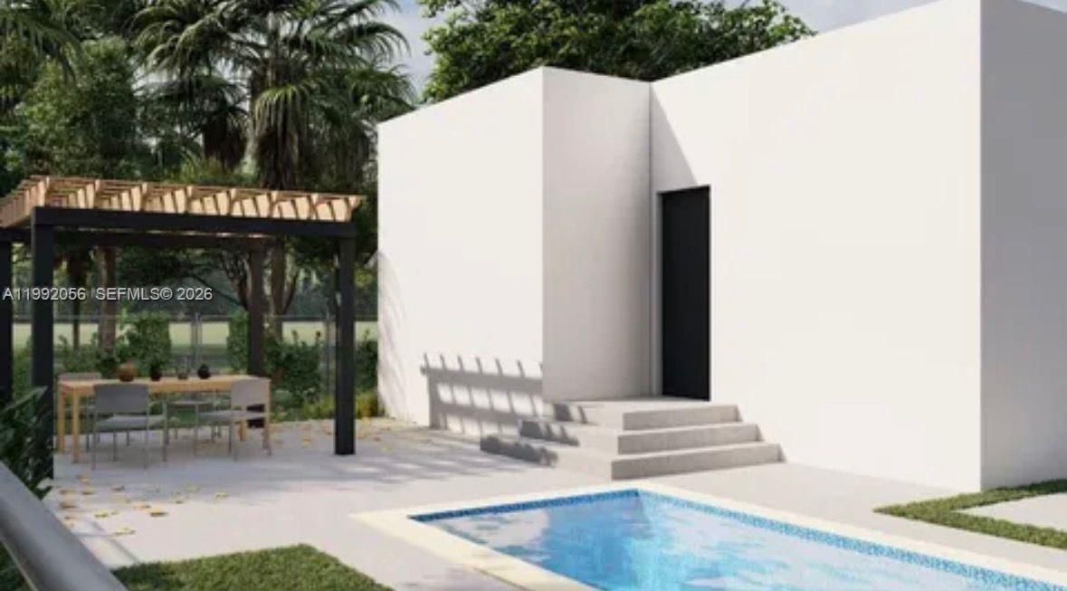 111 NW 46th St Miami, FL 33127