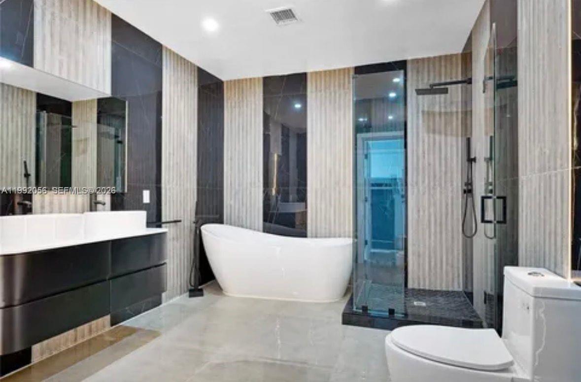 111 NW 46th St Miami, FL 33127