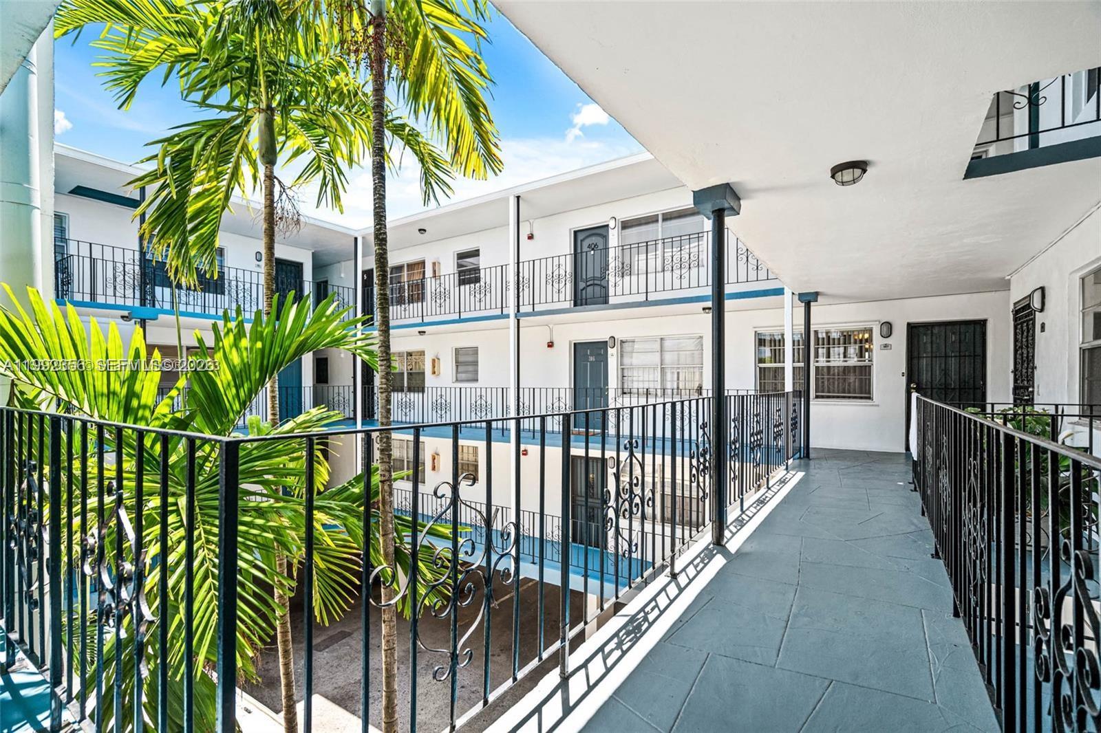 1230 NE 139th St #304