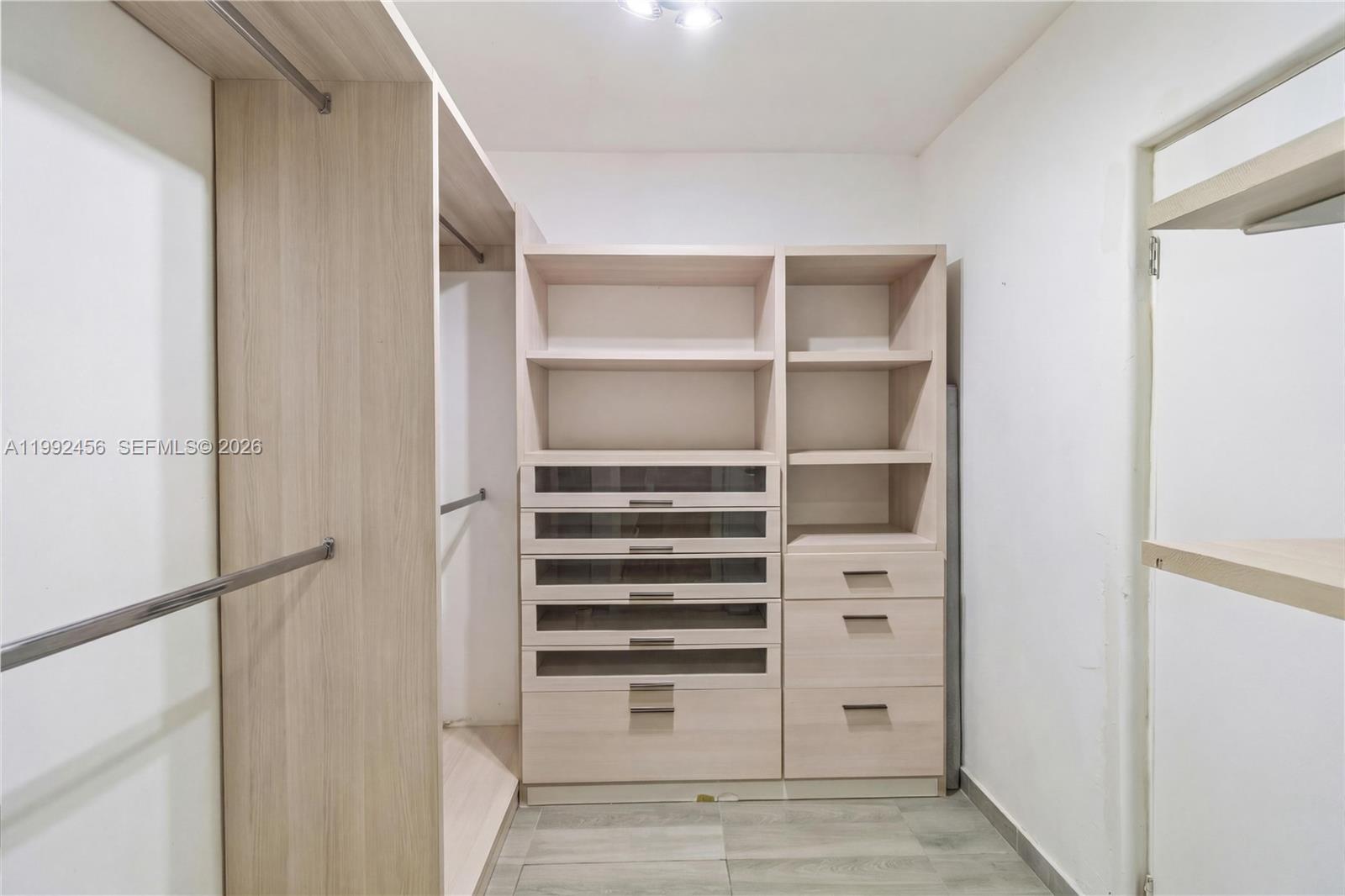 1321 NE 148th St Miami, FL 33161