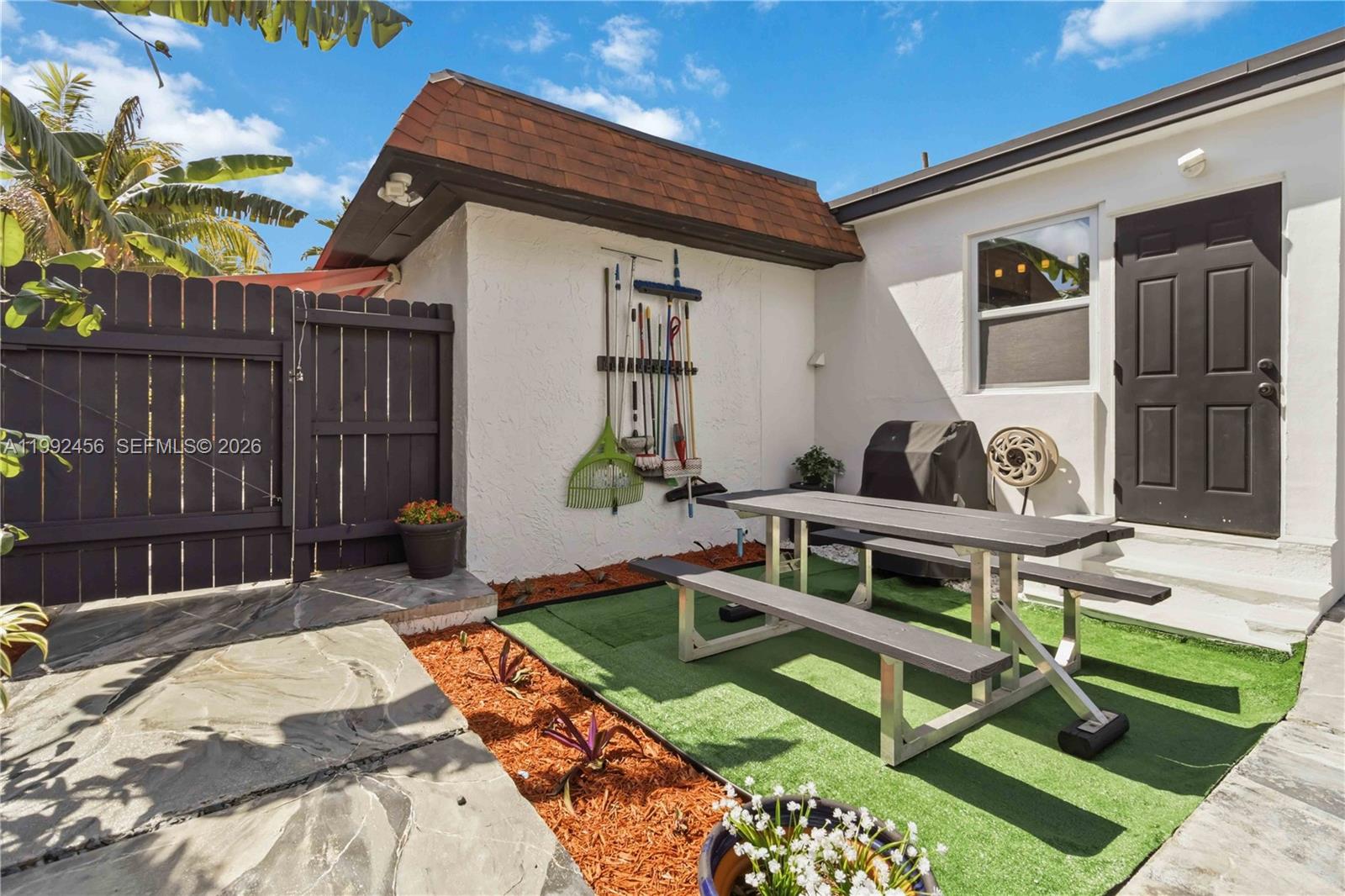 1321 NE 148th St Miami, FL 33161