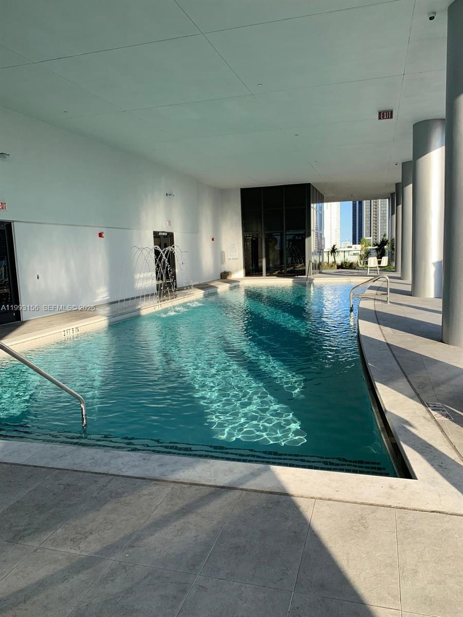 1600 NE 1st Ave #1711 Miami, FL 33132