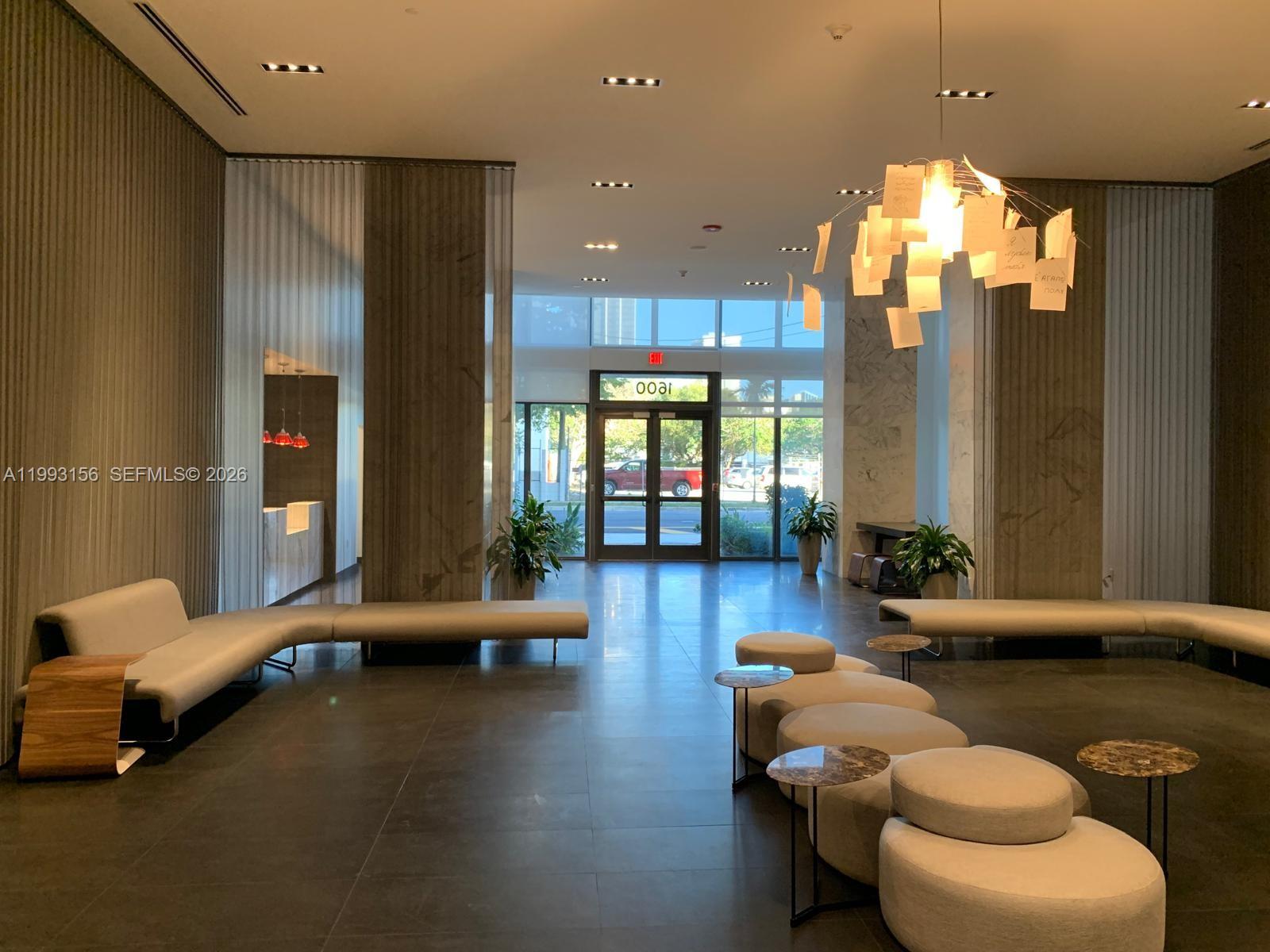 1600 NE 1st Ave #1711 Miami, FL 33132