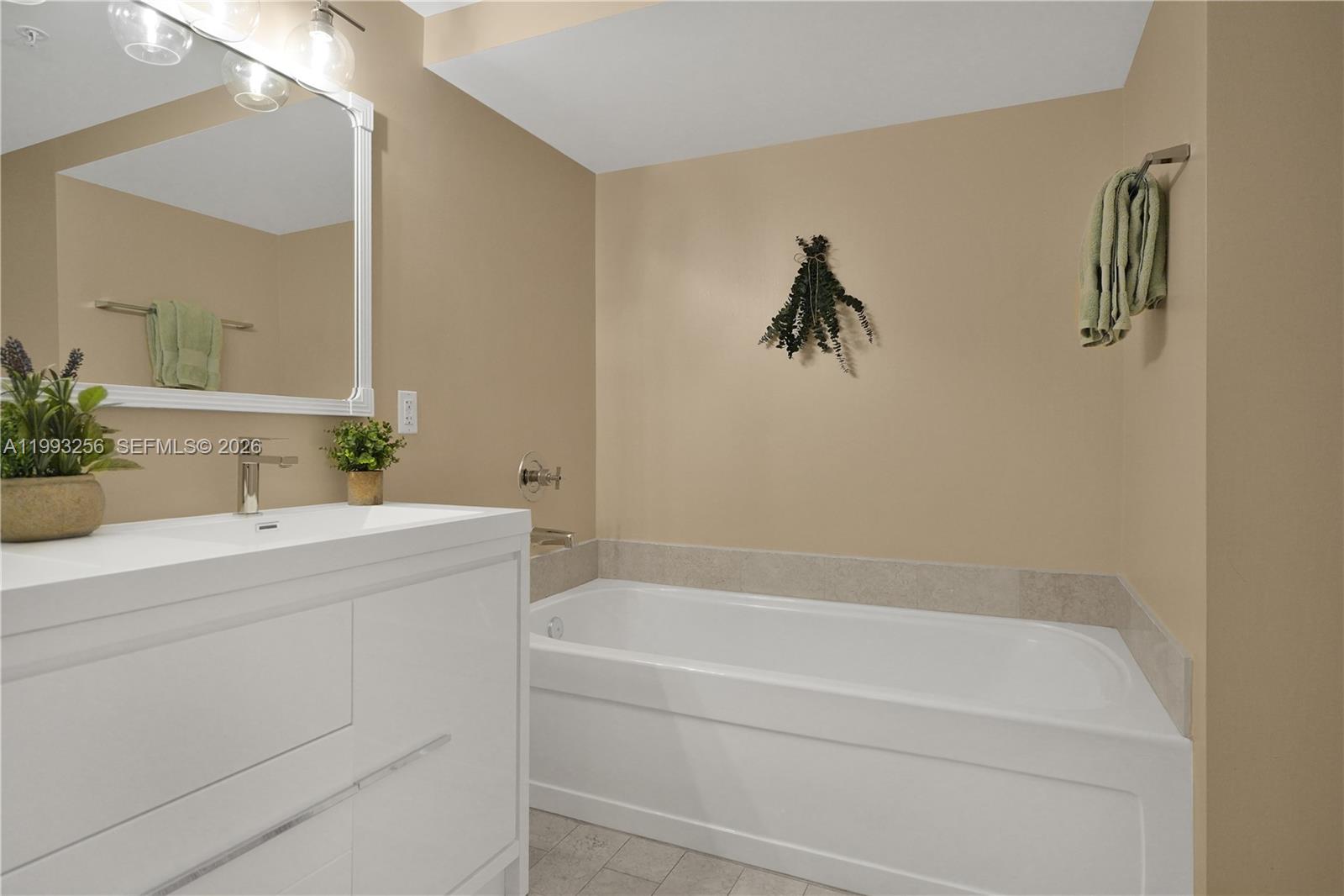 image Axis on Brickell North15