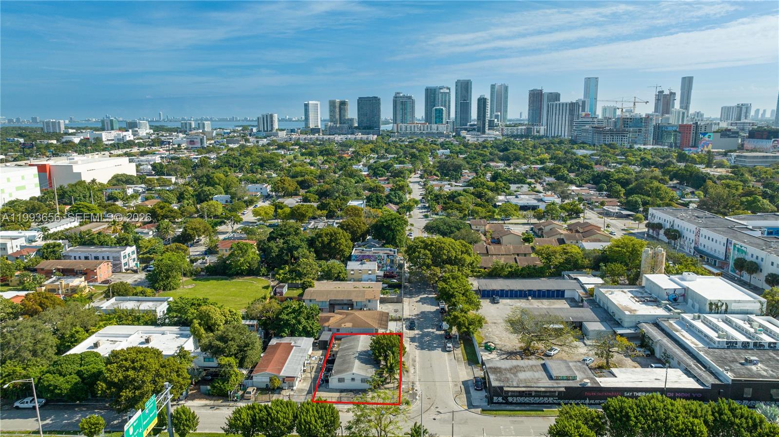 599 NW 33rd St Miami, FL 33127