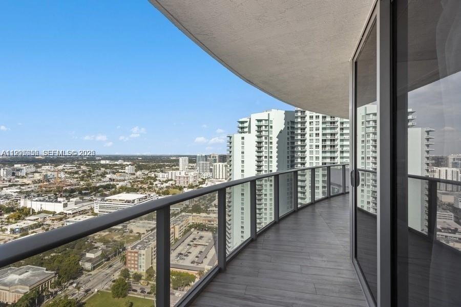 image Aria on the Bay9