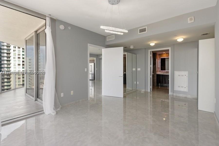 image Aria on the Bay20