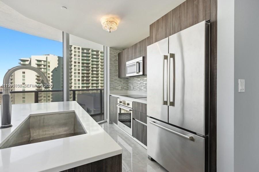 image Aria on the Bay4