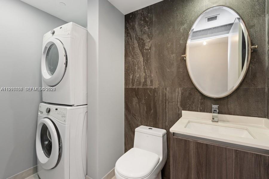 image Aria on the Bay7