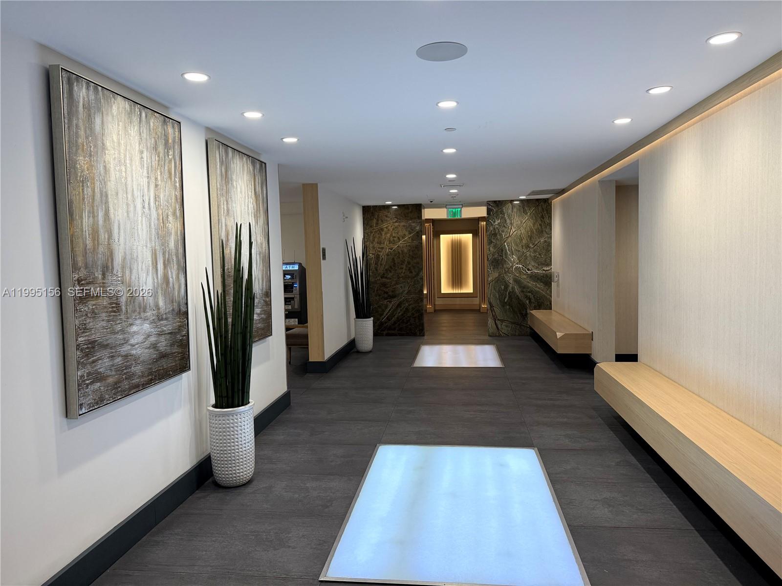 90 SW 3rd St #2112 Miami, FL 33130