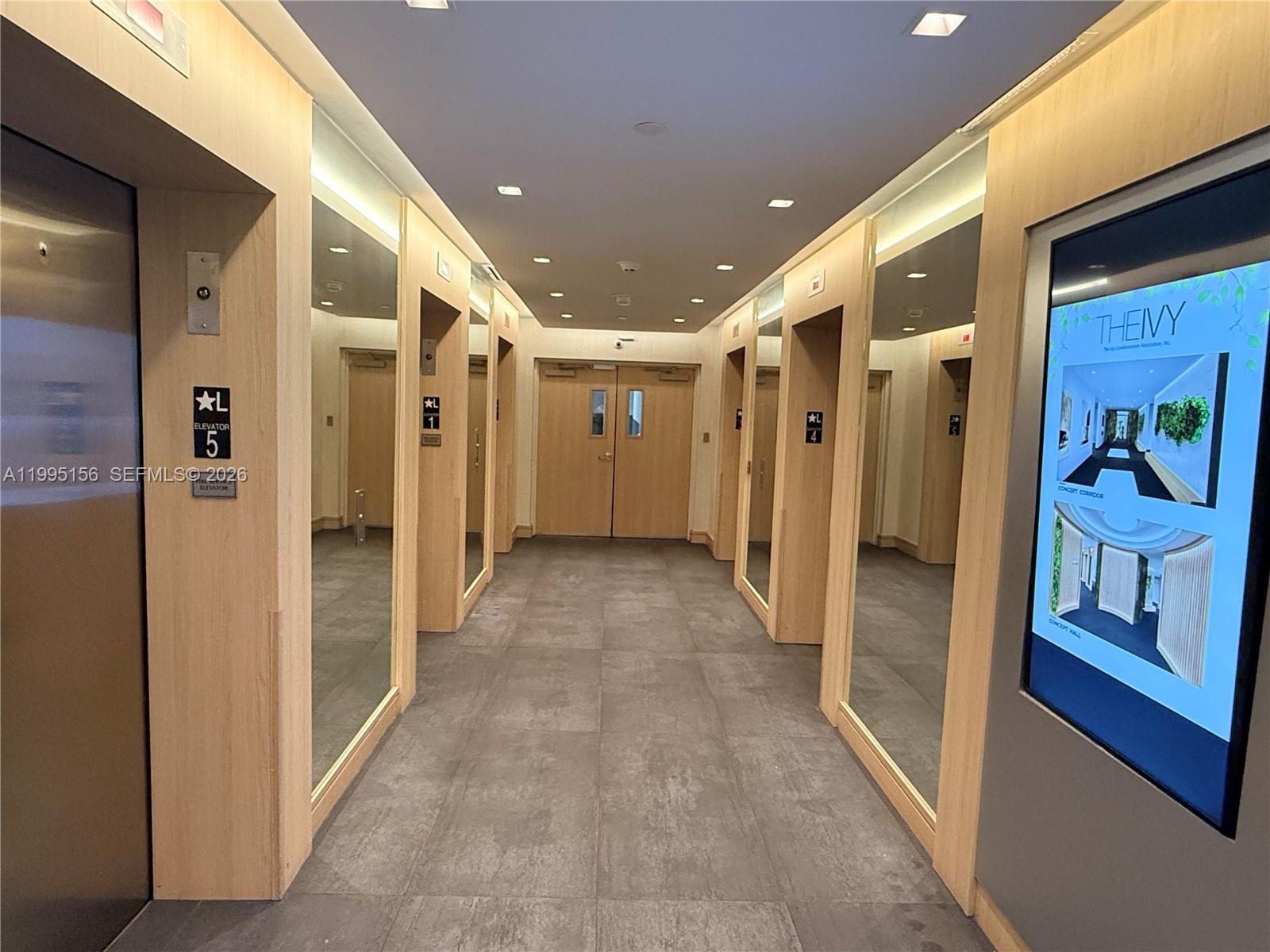 90 SW 3rd St #2112 Miami, FL 33130