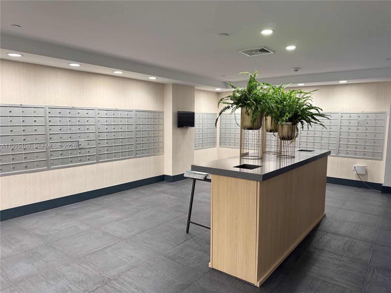 90 SW 3rd St #2112 Miami, FL 33130