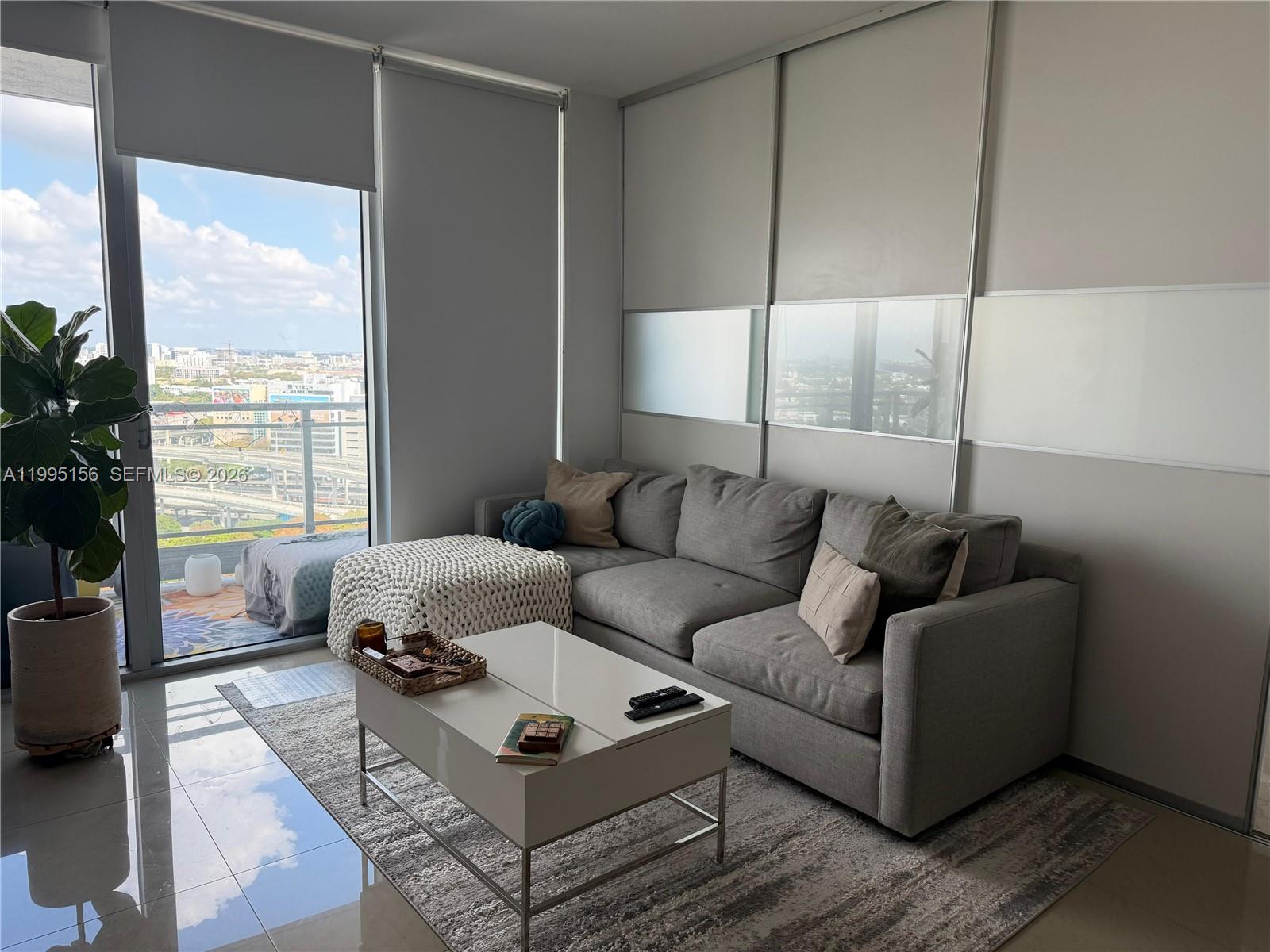 90 SW 3rd St #2112 Miami, FL 33130