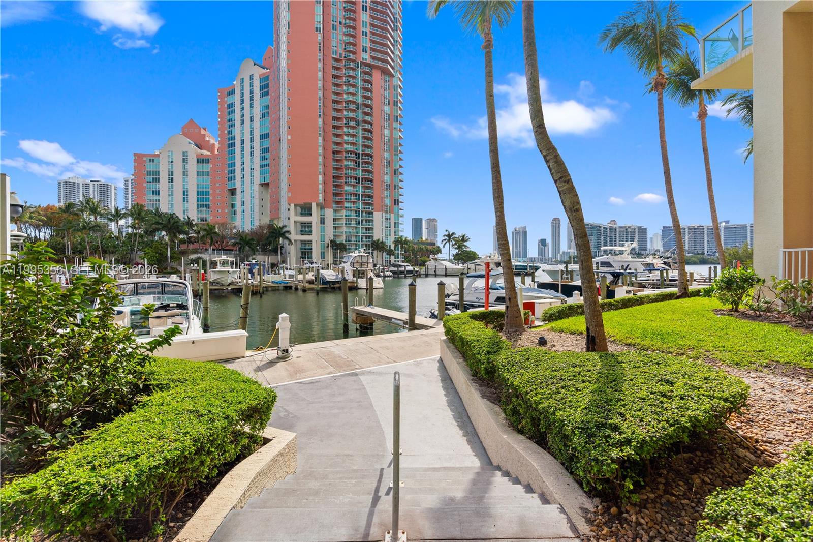 image Aventura Marina 135