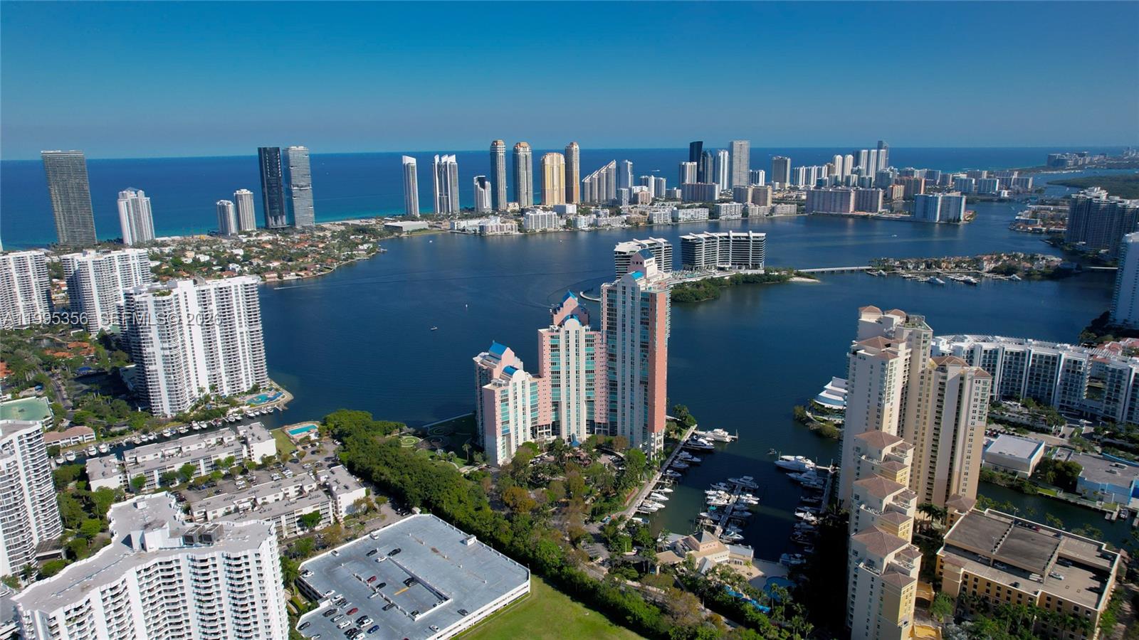 image Aventura Marina 143