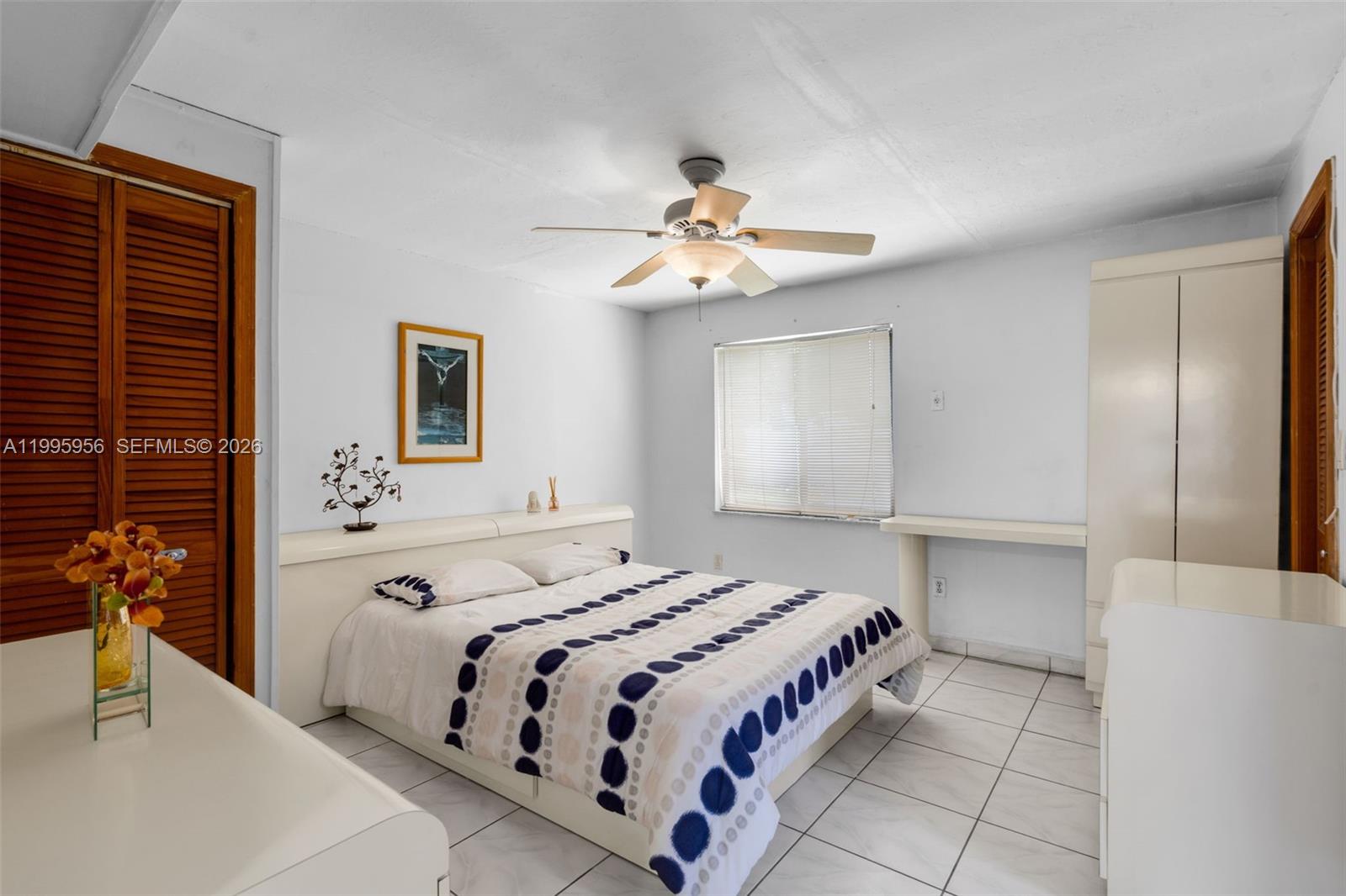 670 E 45th St Hialeah, FL 33013