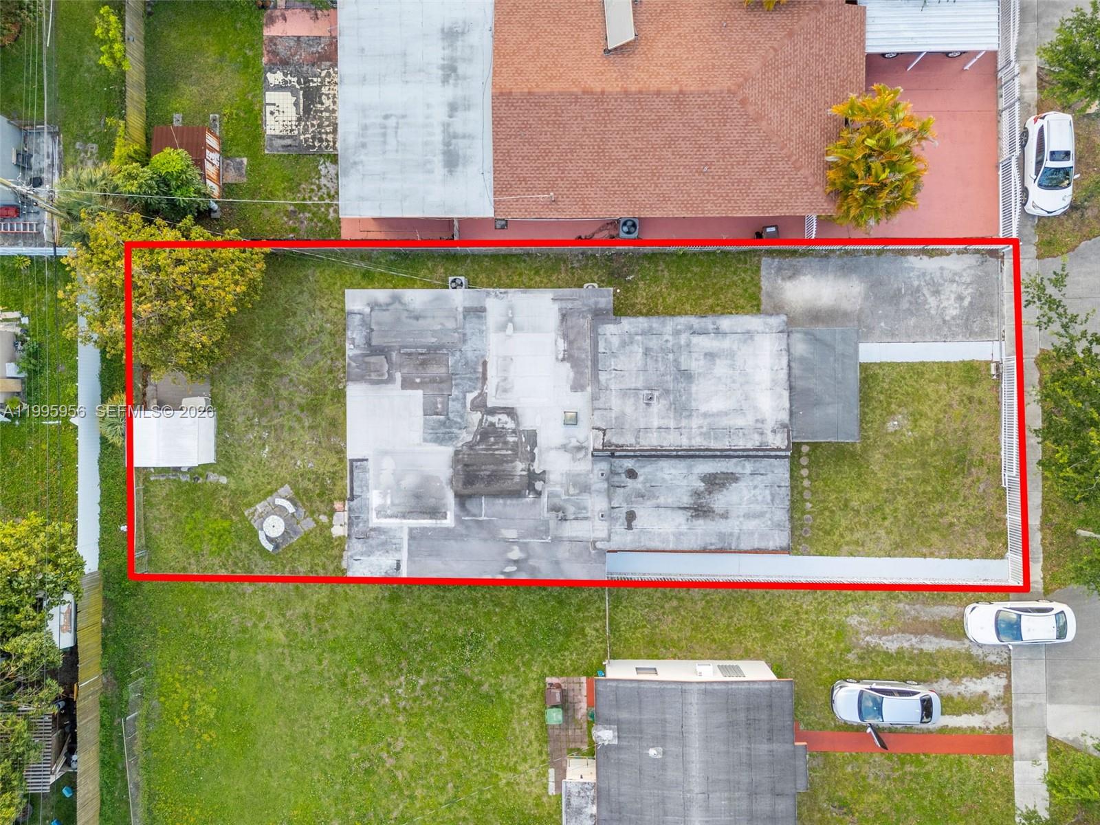 670 E 45th St Hialeah, FL 33013
