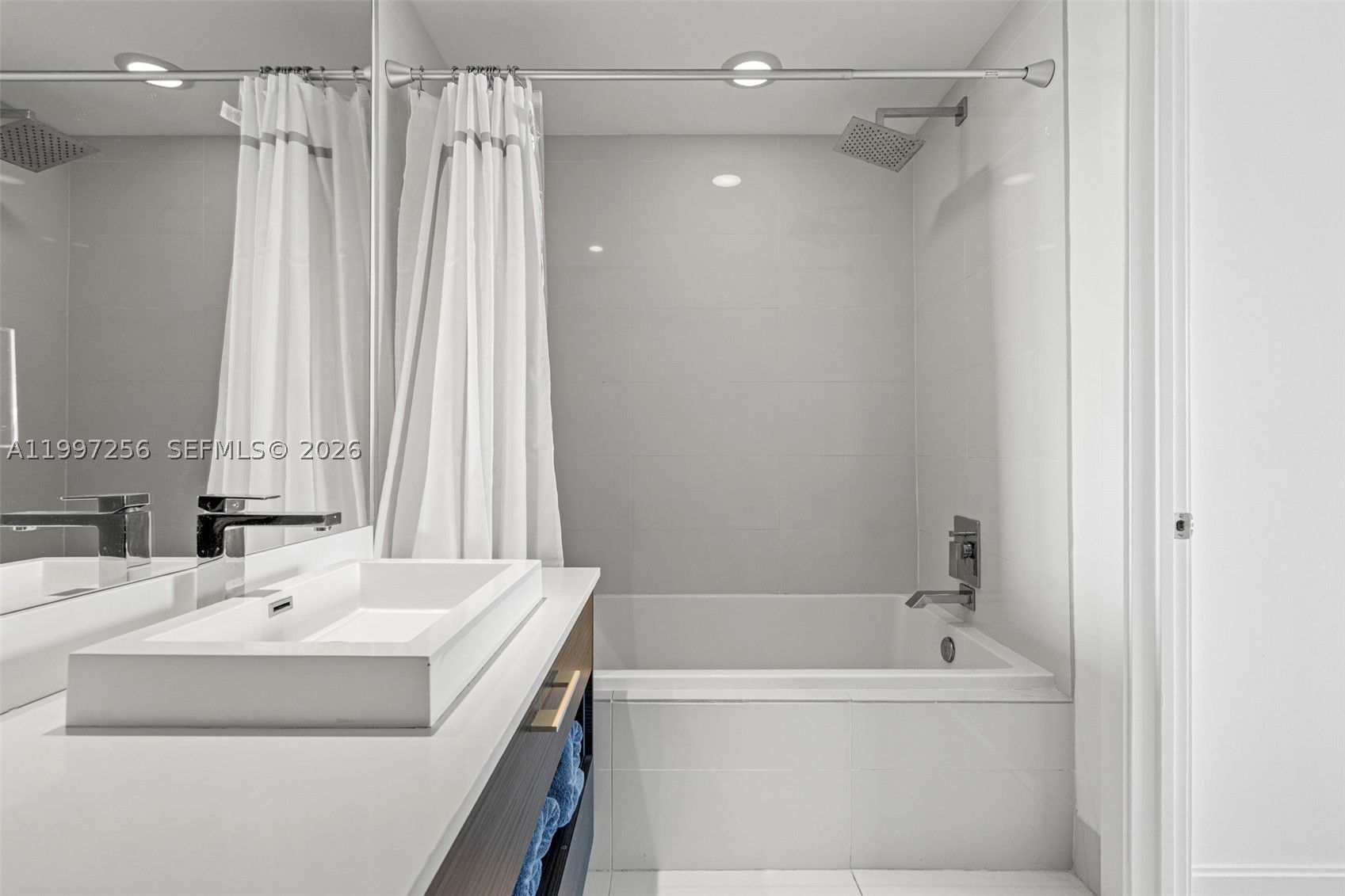 image Brickell Heights East9