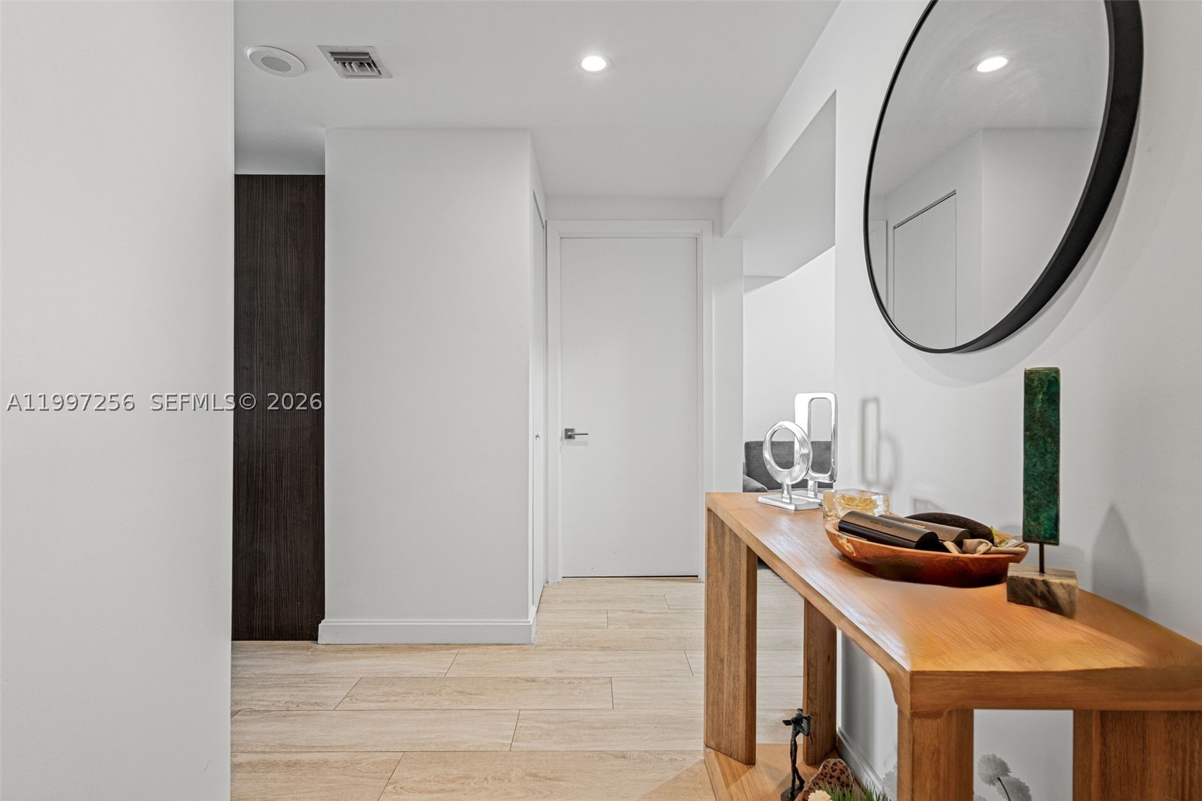 image Brickell Heights East10
