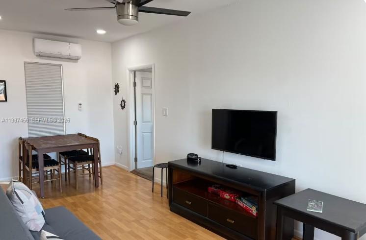 2160 SW 17th St #2160 Miami, FL 33145