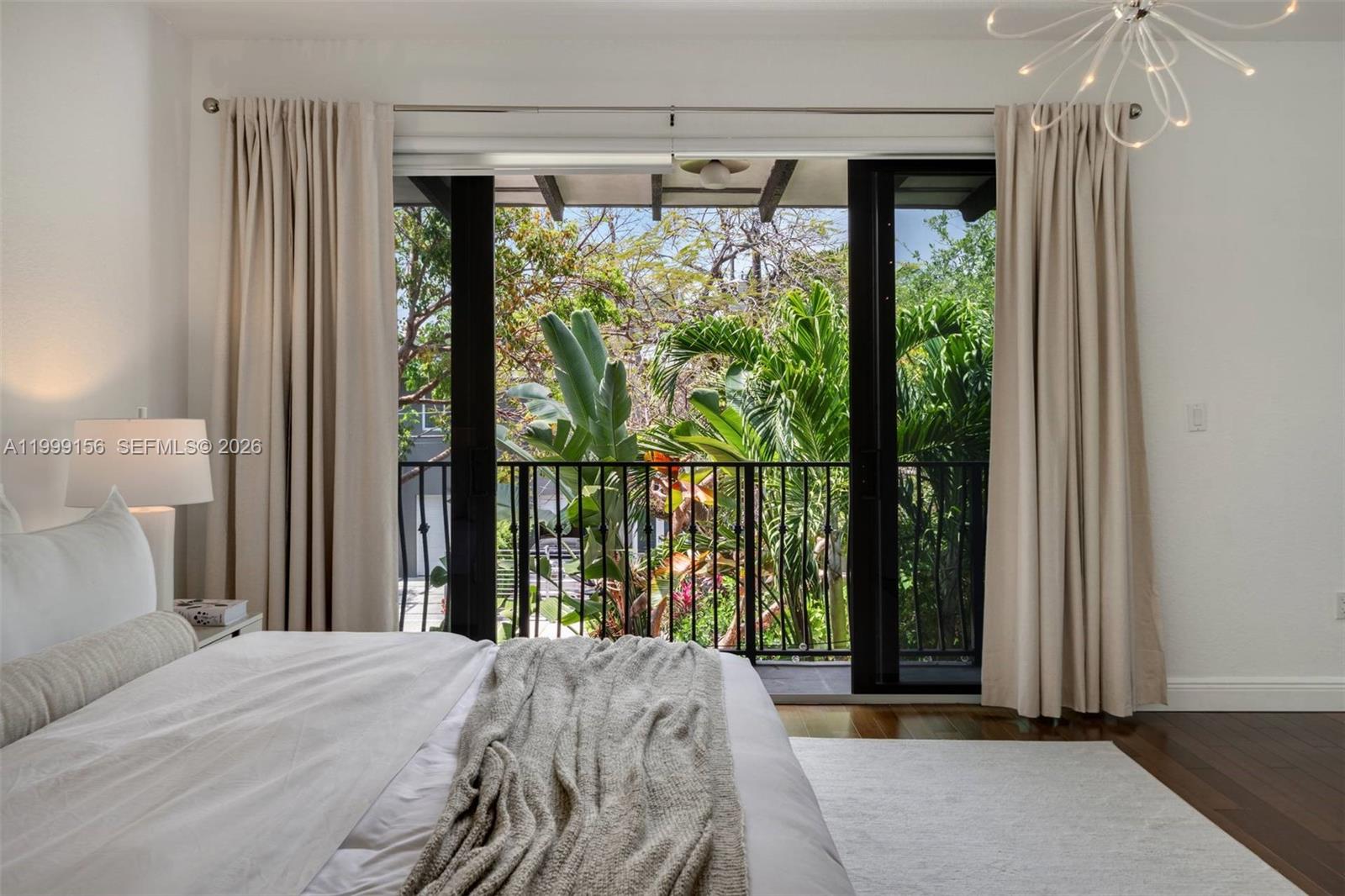 3067 Indiana St Miami, FL 33133