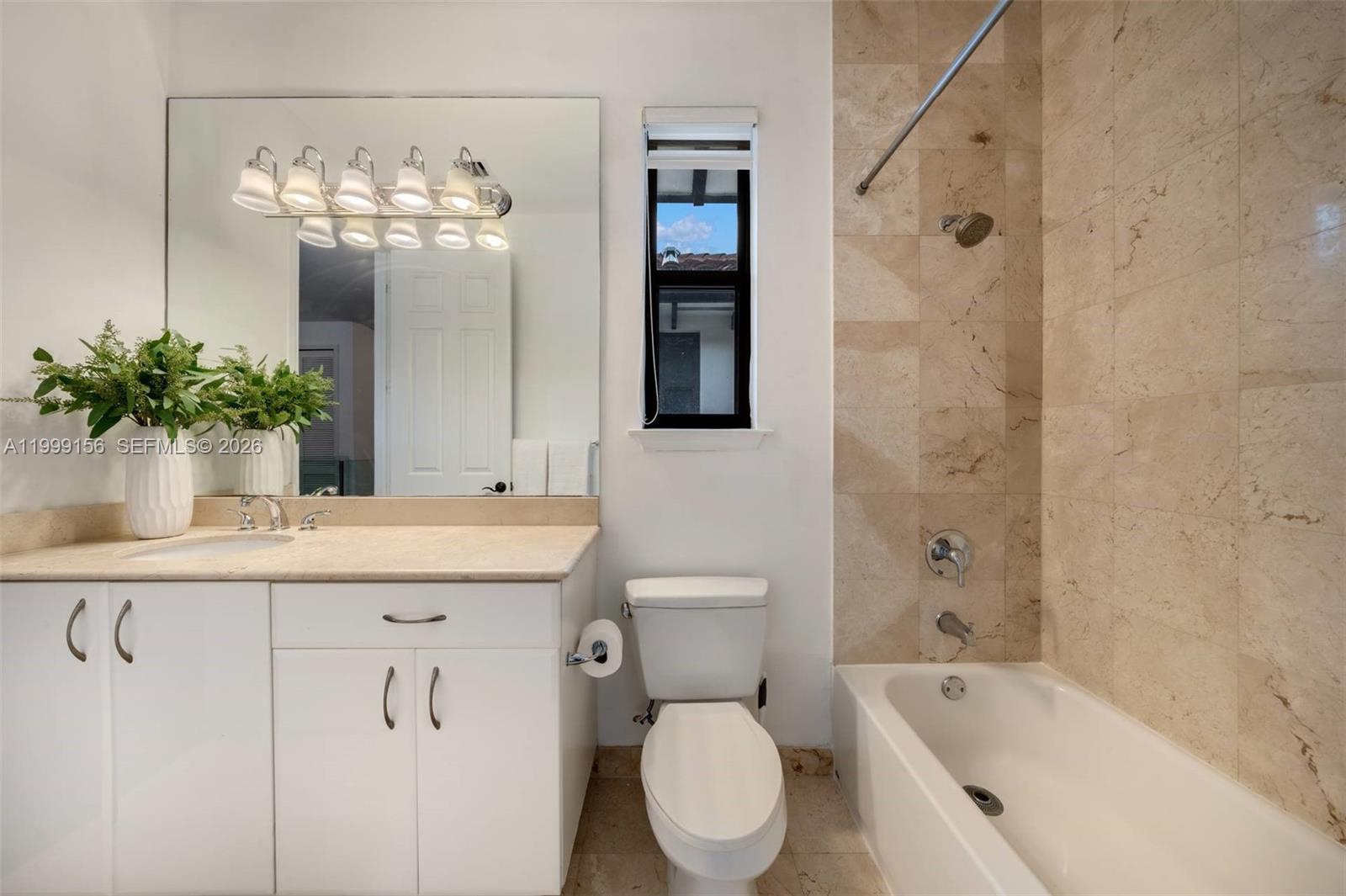 3067 Indiana St Miami, FL 33133