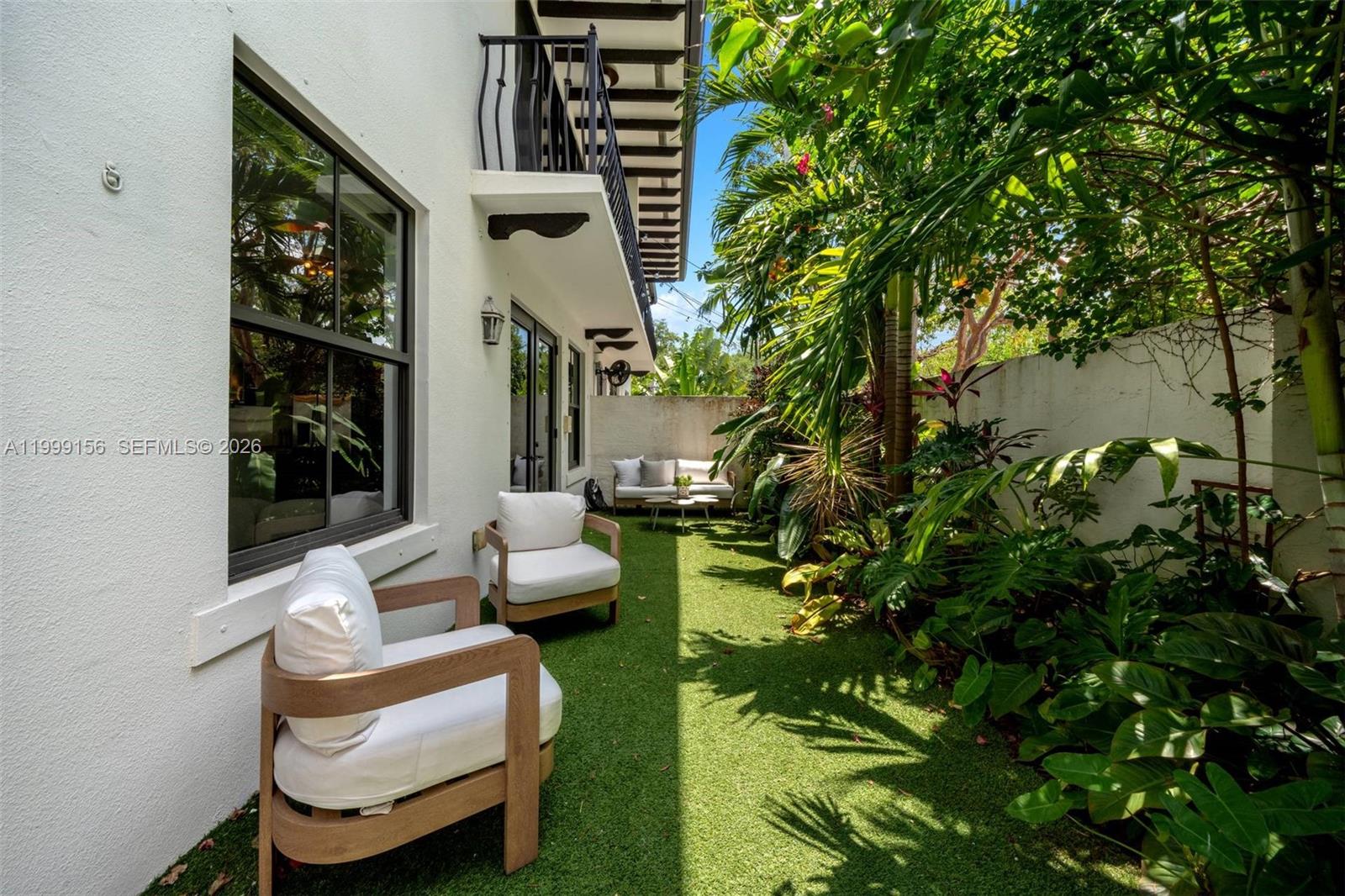 3067 Indiana St Miami, FL 33133