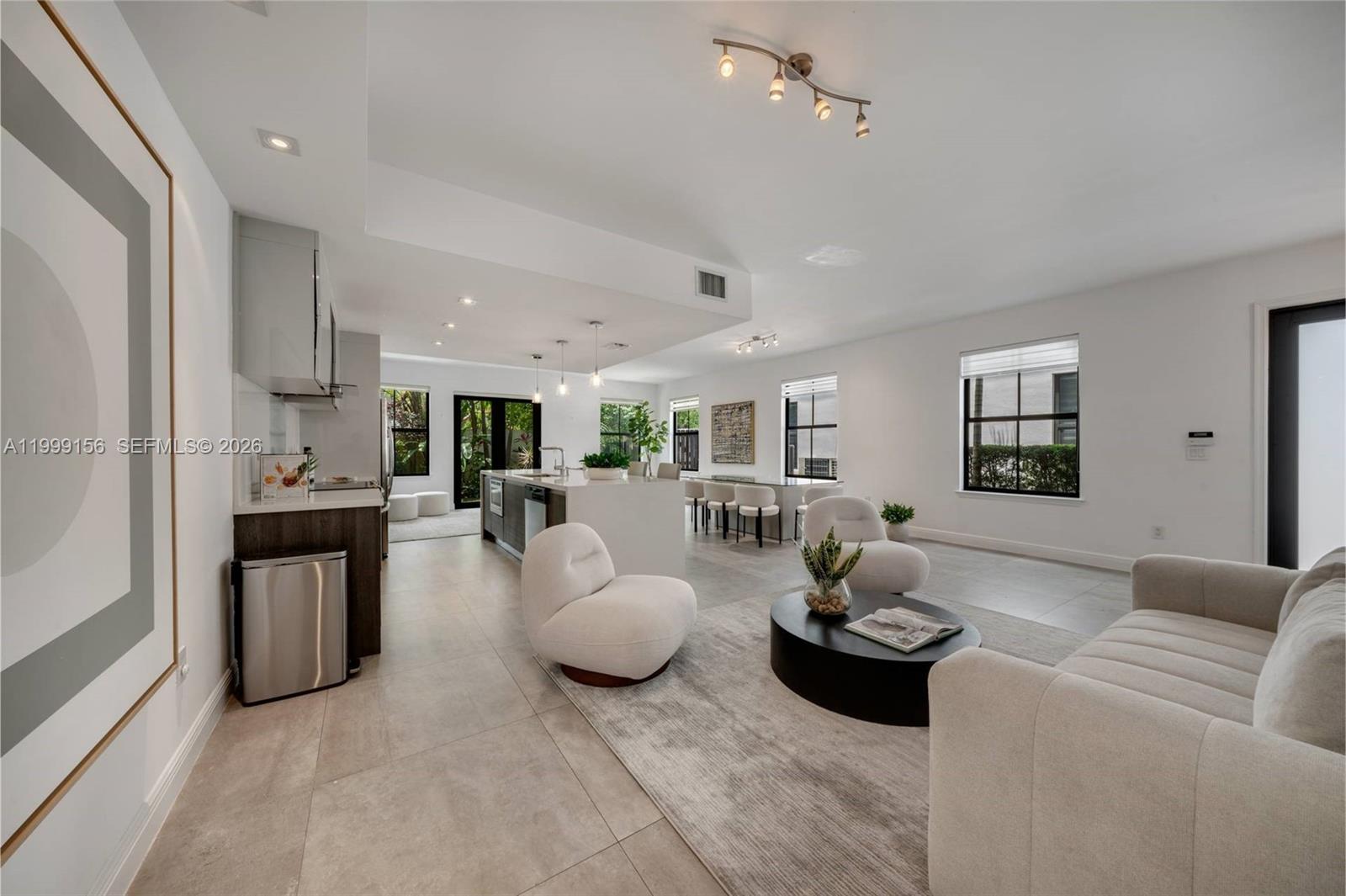 3067 Indiana St Miami, FL 33133