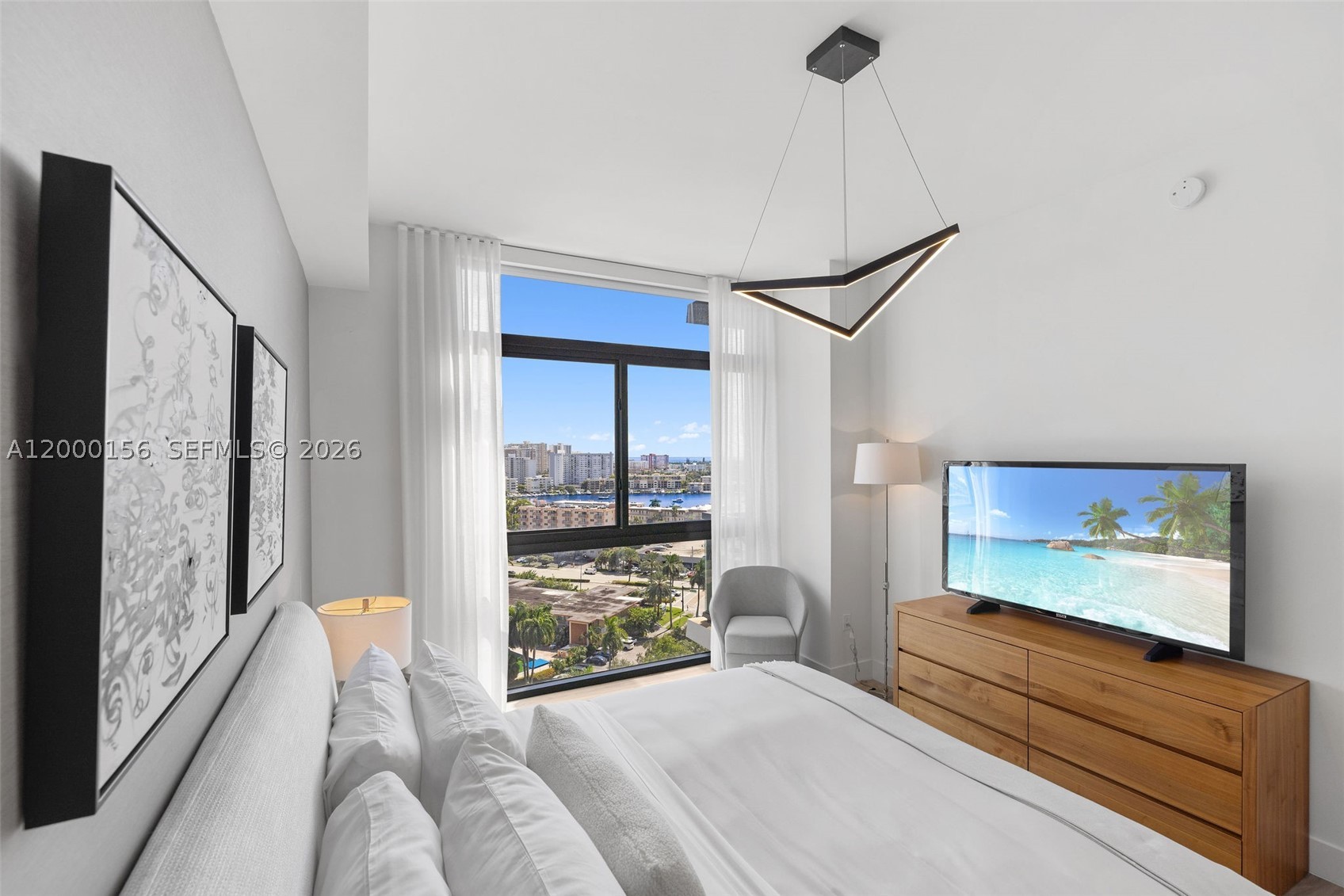101 Diplomat Pkwy #808 Hallandale Beach, FL 33009