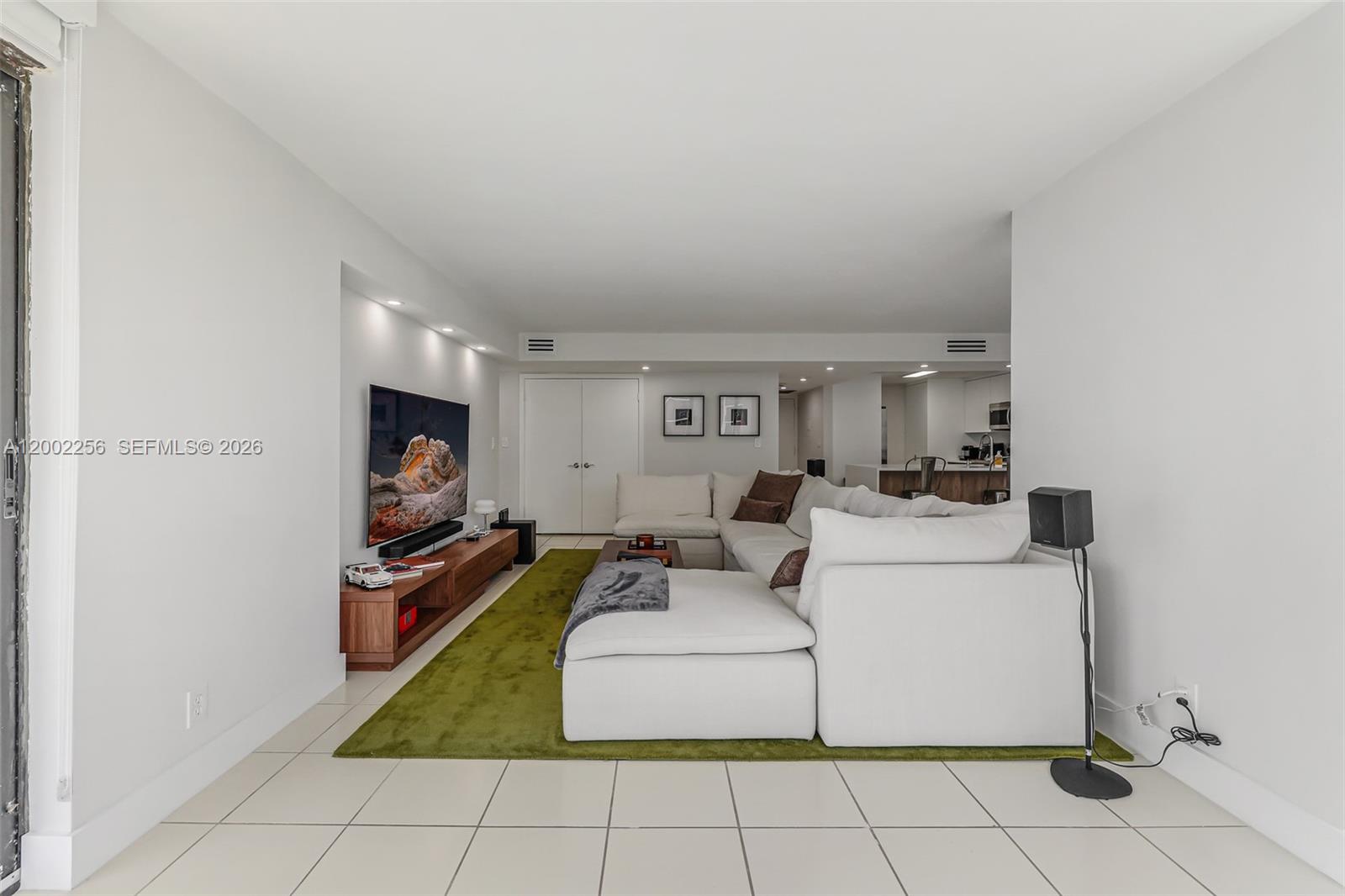 image Brickell Place III16