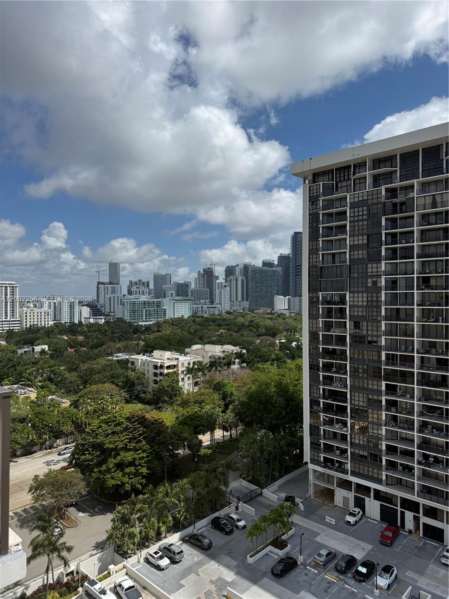 1915 Brickell Ave #C1404 Miami, FL 33129