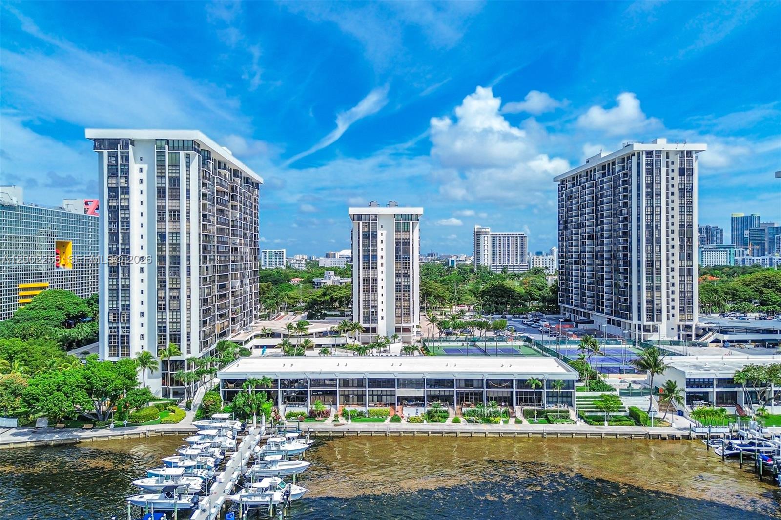 image Brickell Place III41