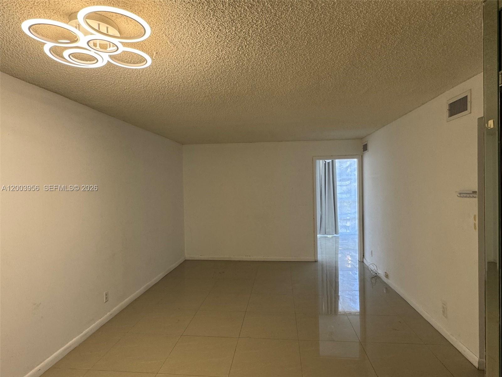 851 Three Iss Blvd #411 Hallandale Beach, FL 33009