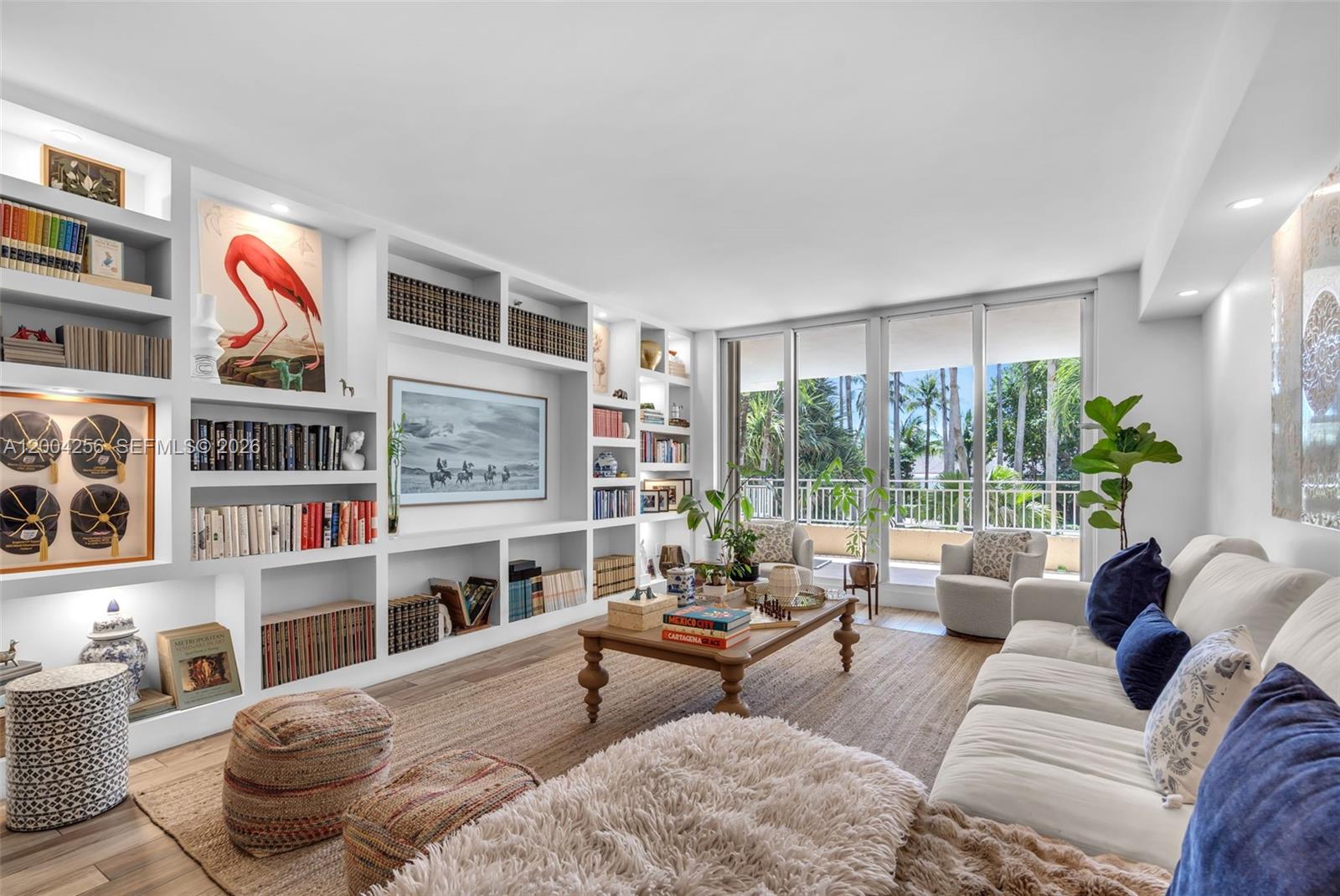 image Ocean Tower Two0