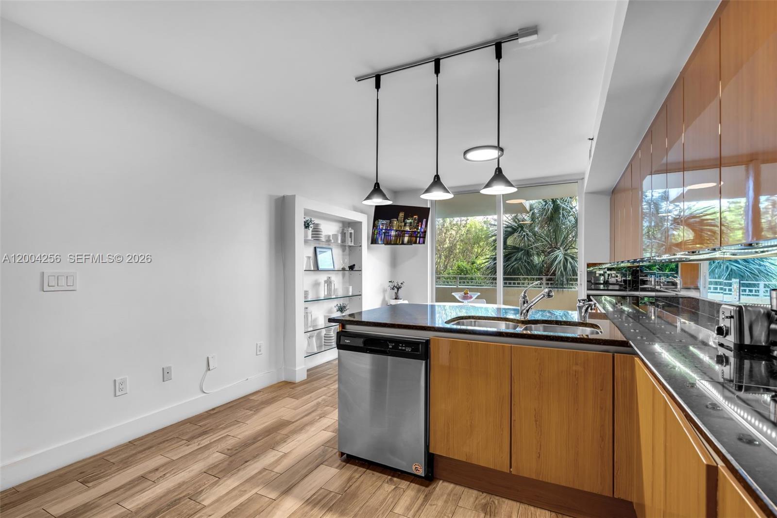 image Ocean Tower Two11