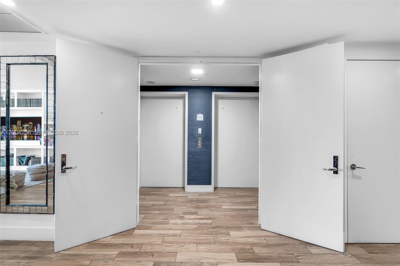 image Ocean Tower Two1