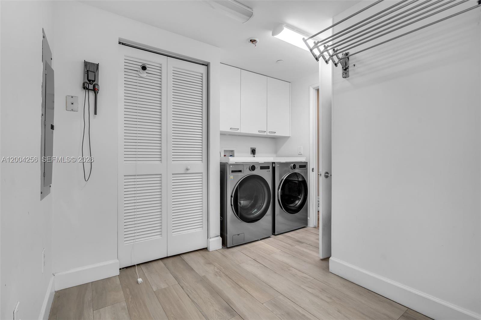 image Ocean Tower Two32