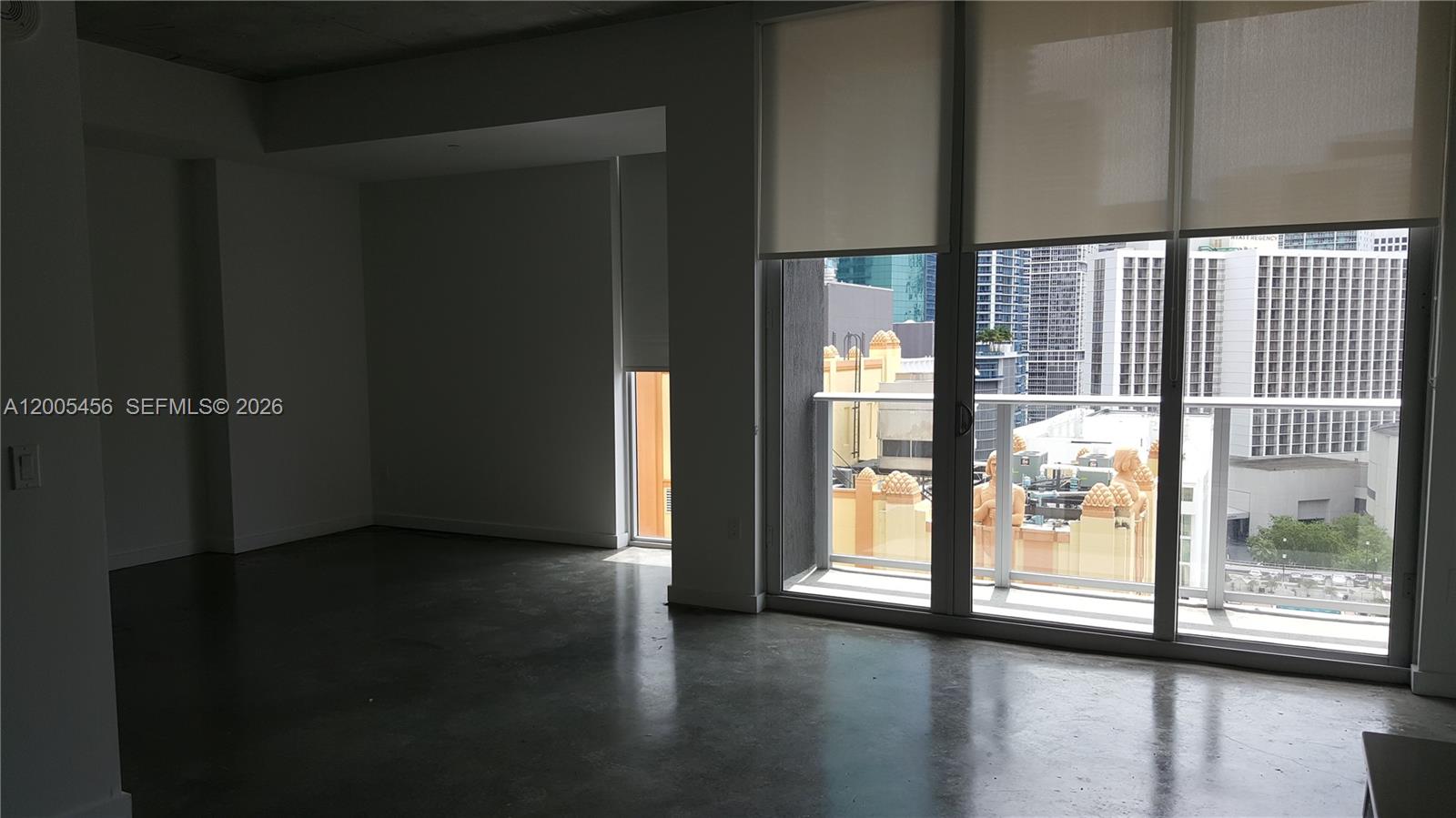 151 SE 1st St #1609 Miami, FL 33131