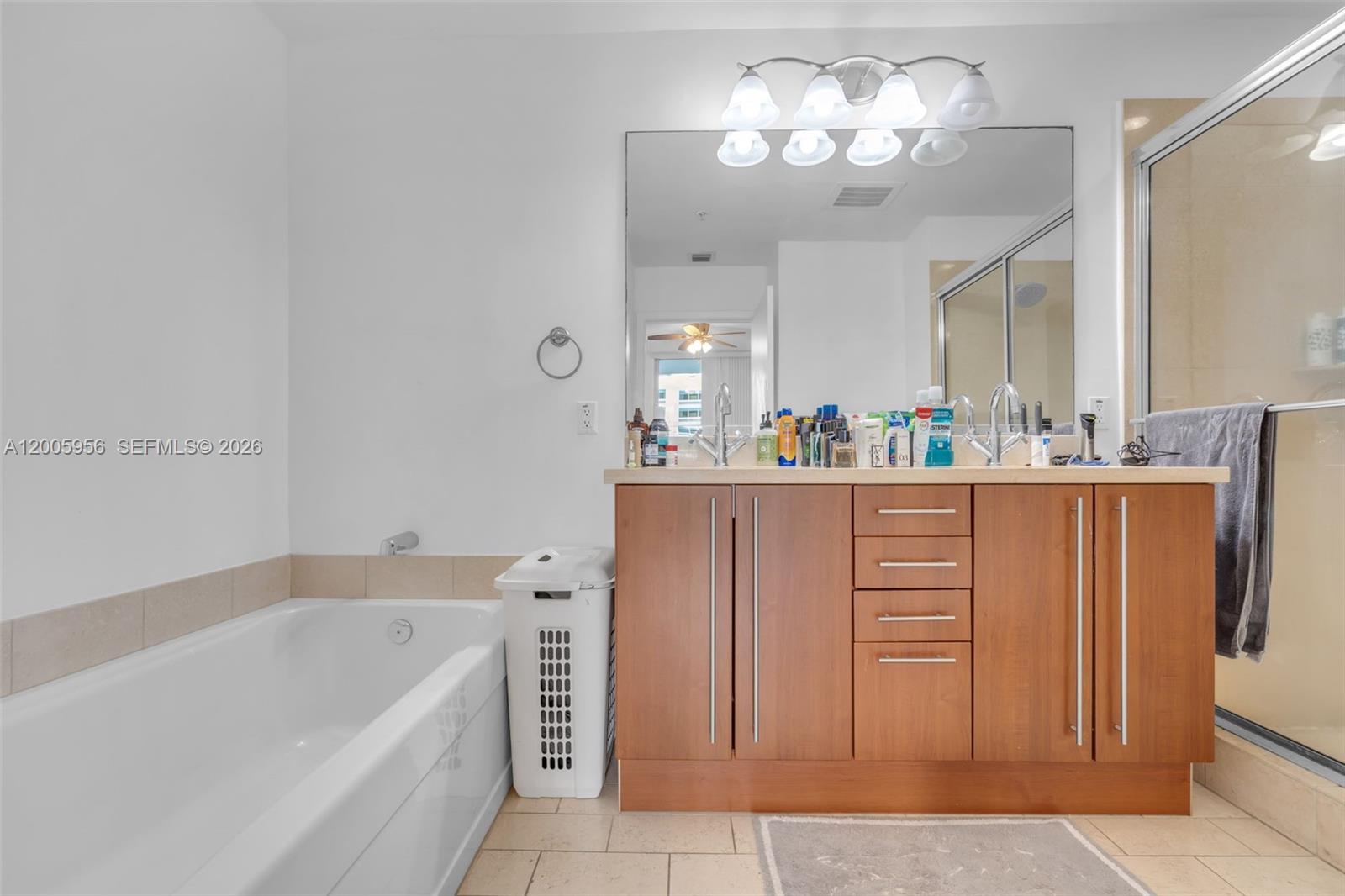 image Axis on Brickell North9