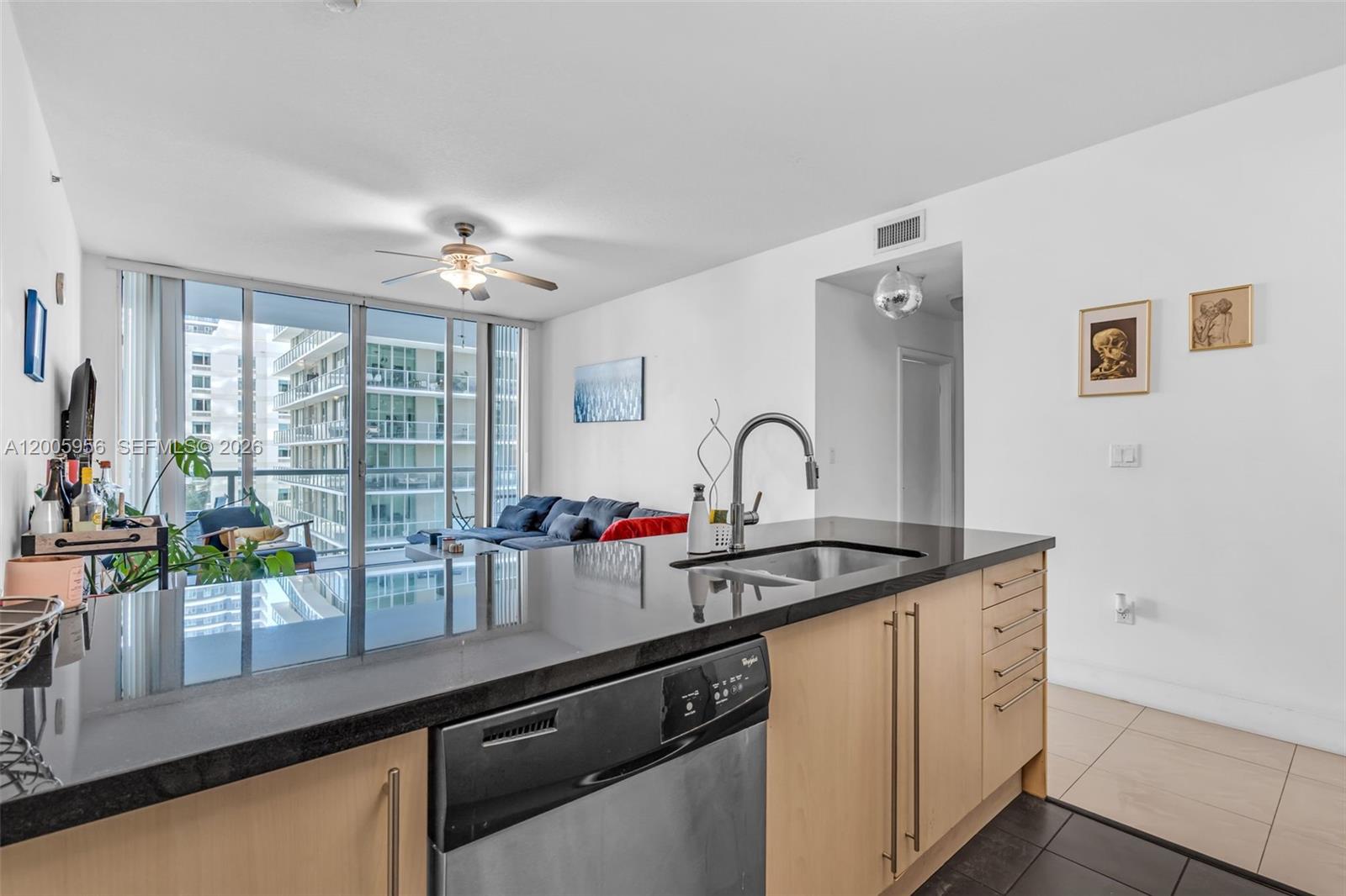 image Axis on Brickell North5