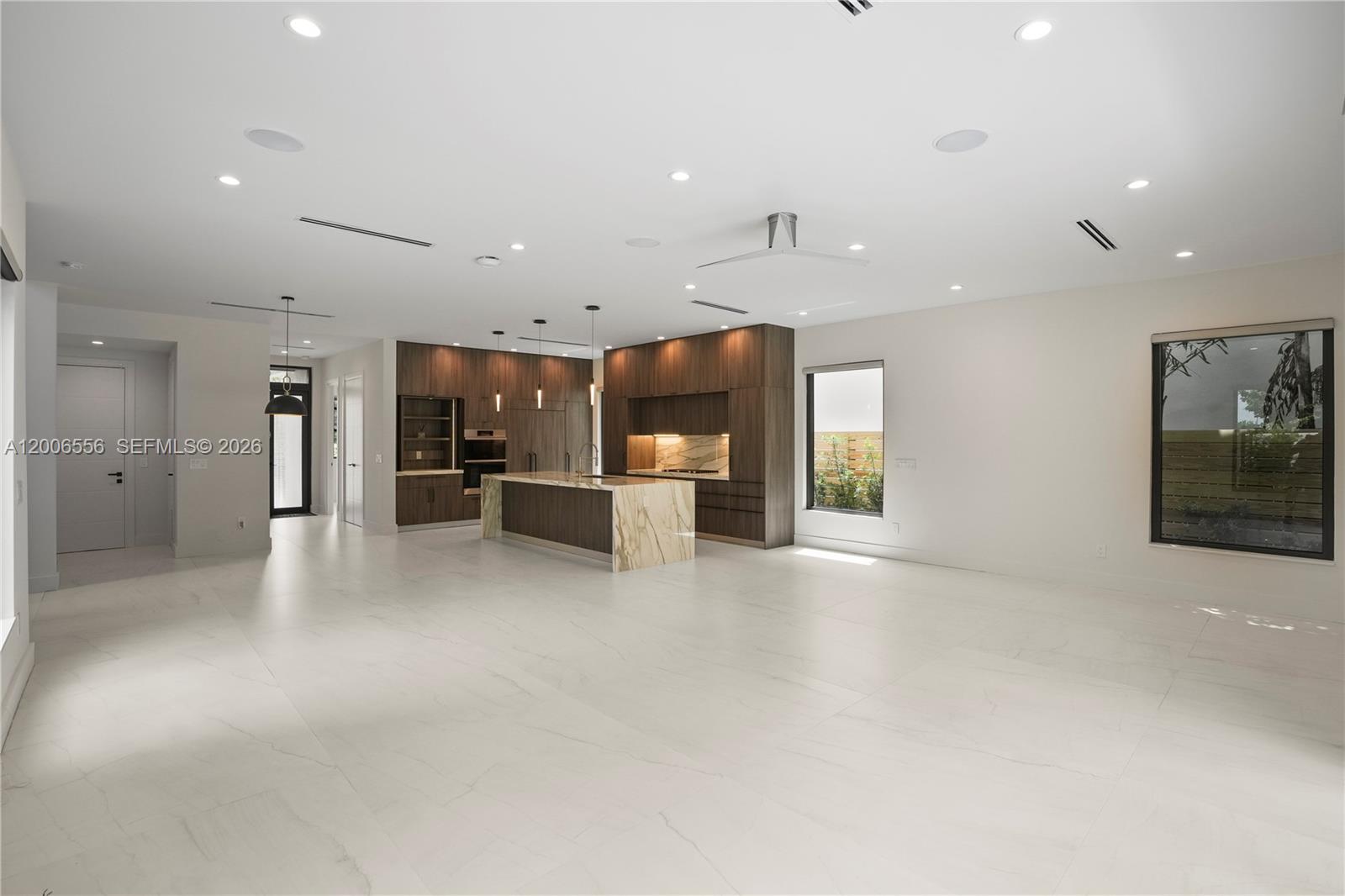 739 NE 17th Way Fort Lauderdale, FL 33304