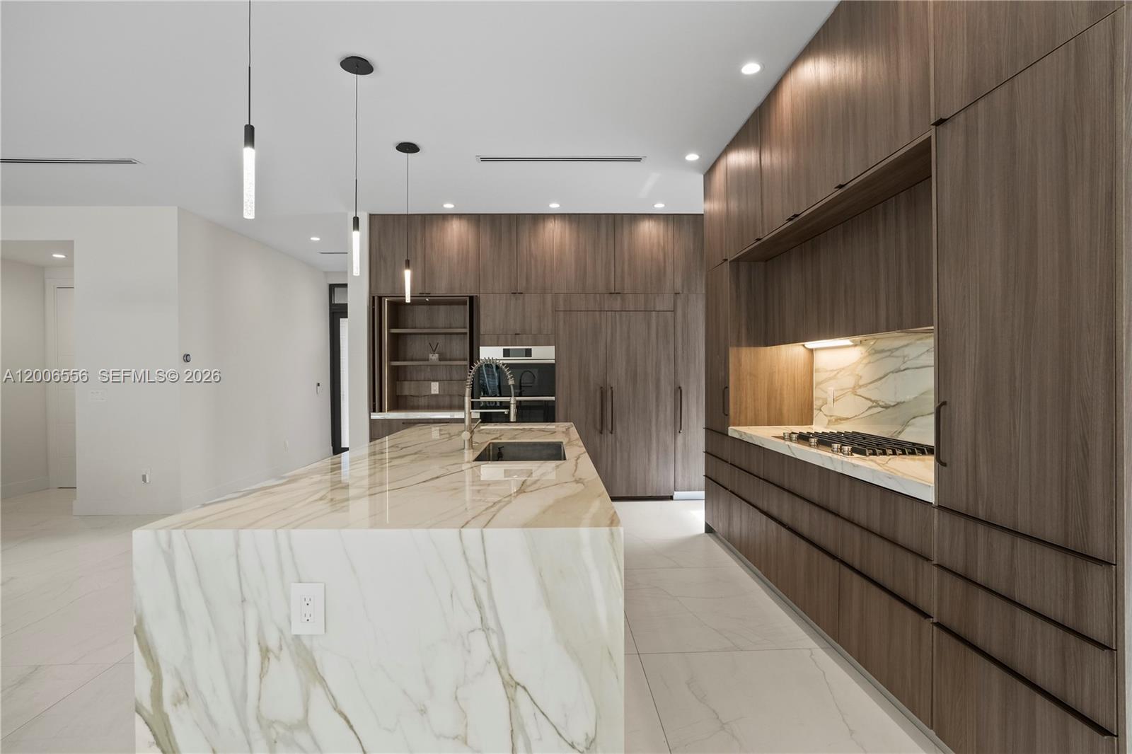 739 NE 17th Way Fort Lauderdale, FL 33304