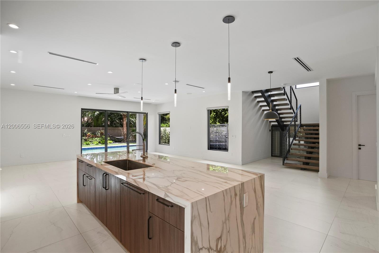 739 NE 17th Way Fort Lauderdale, FL 33304