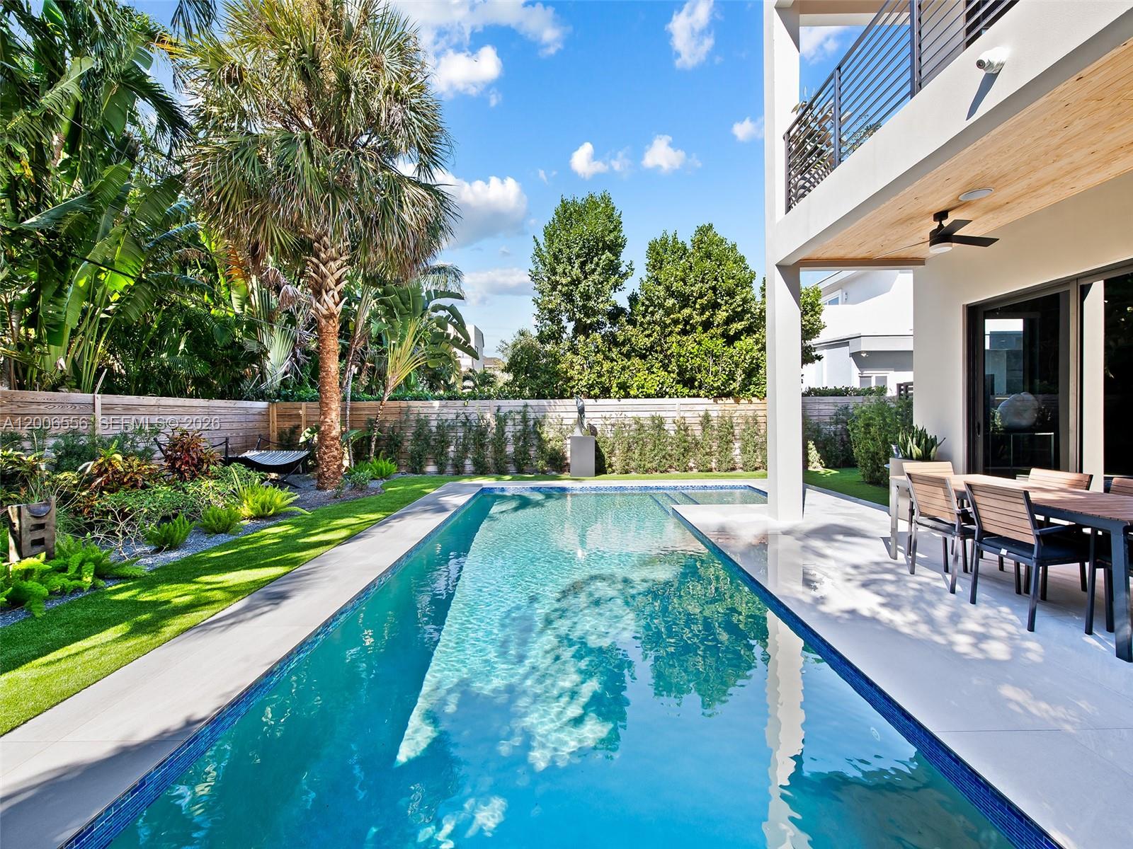 739 NE 17th Way Fort Lauderdale, FL 33304