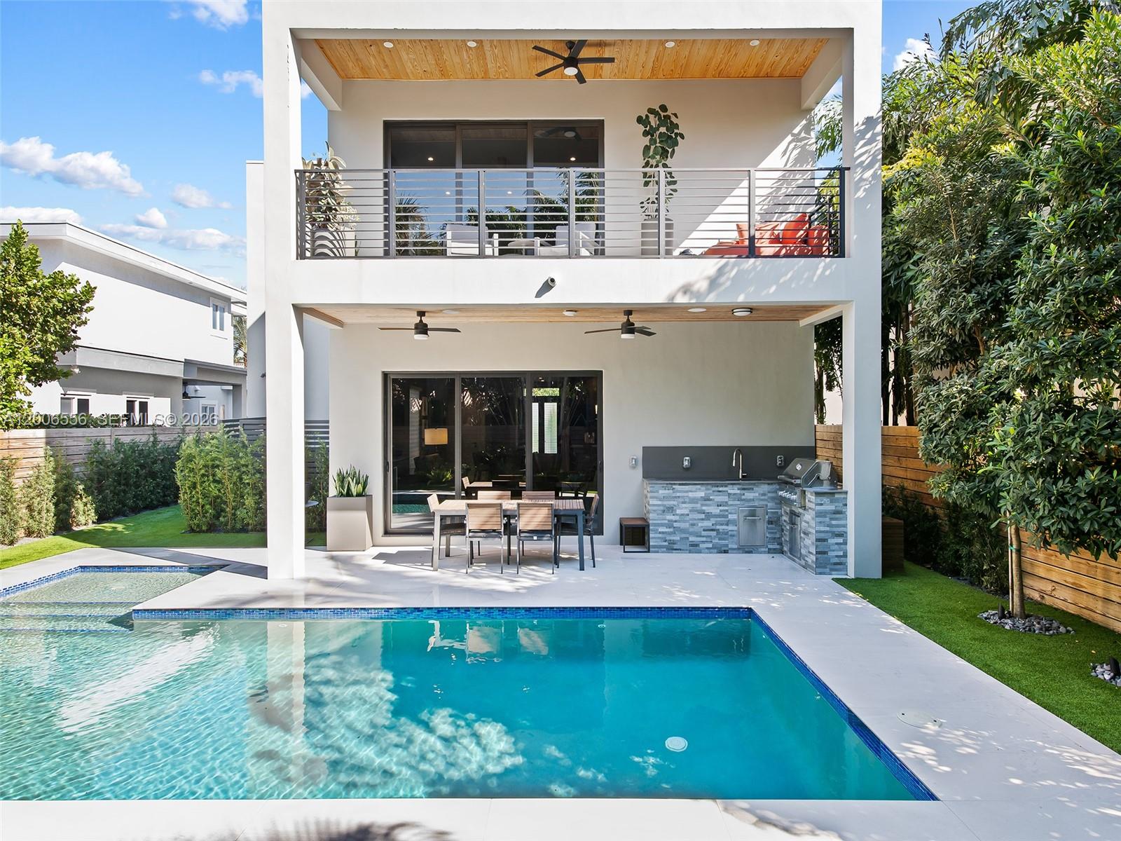 739 NE 17th Way Fort Lauderdale, FL 33304